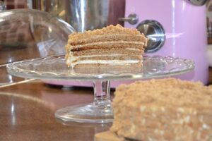 Vegan Honey Cake